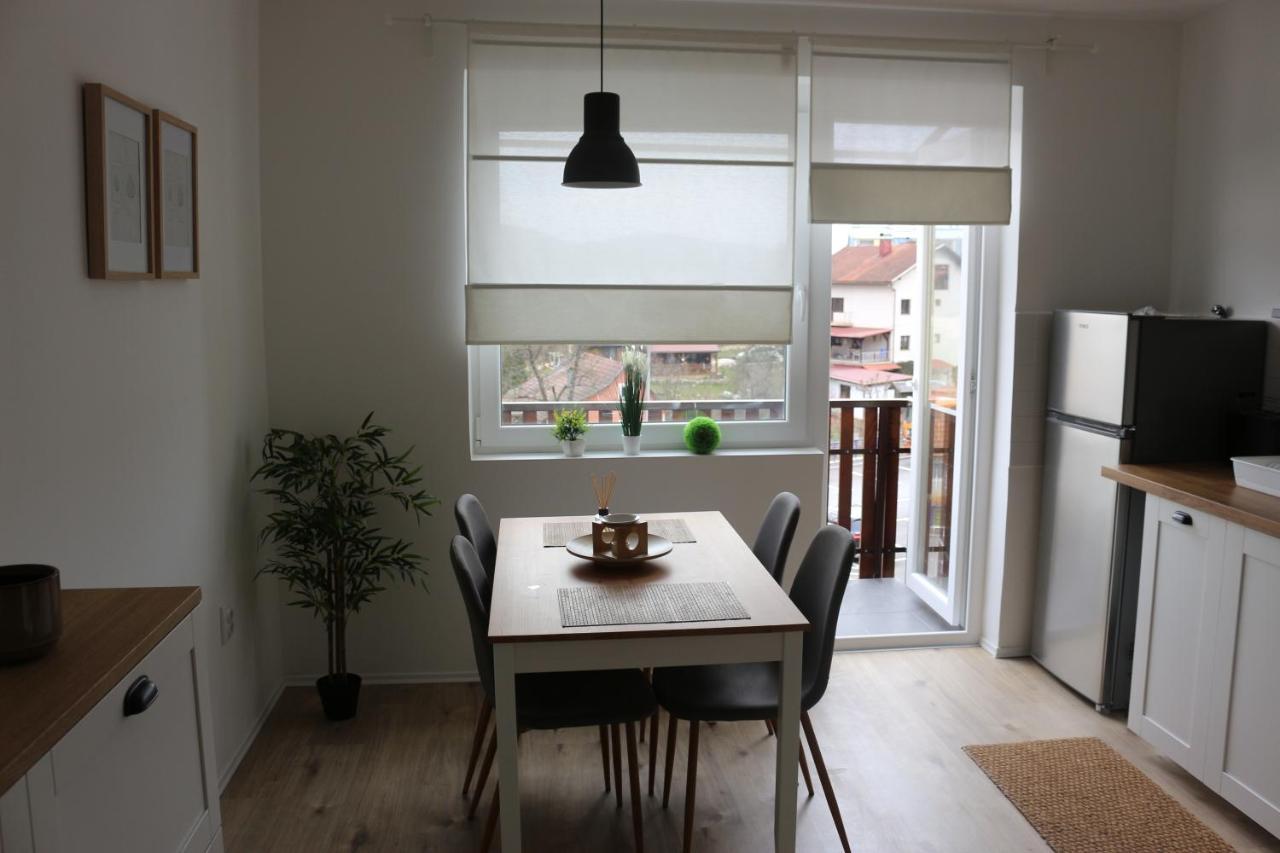Studio Apartman Tajci Slunj Exterior foto